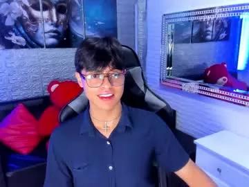 damian_16cm from Chaturbate is Freechat