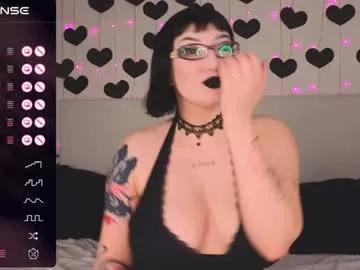 Live streaming joy: Improve your typing skills with these steaming hot slutz, and dive into the mesmerizing world of nude persuasion.