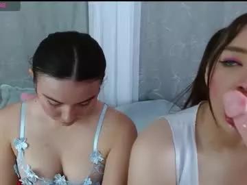 dulcenia_rose from Chaturbate is Freechat