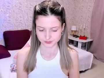 julie_flores from Chaturbate is Freechat