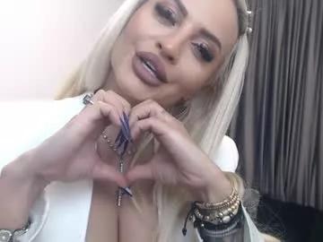 lovelyblondyxxx from Chaturbate is Freechat