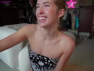 lucy_gooosey from Chaturbate is Freechat