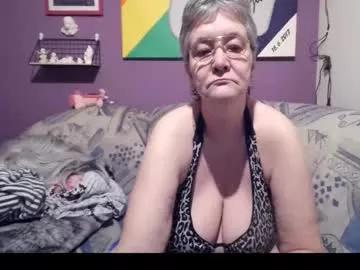 milfchantal from Chaturbate is Freechat