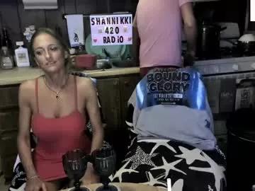 shannahand420 from Chaturbate is Freechat