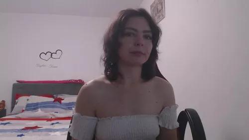 yrenex from Cherry is Freechat