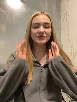 AnieMiller from StripChat is Freechat