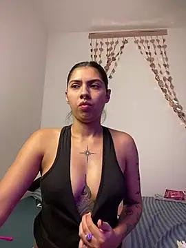 Argentiiniita from StripChat is Freechat