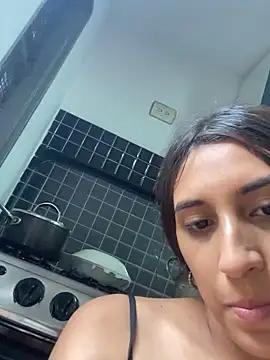 bigasssweet_2 from StripChat is Freechat