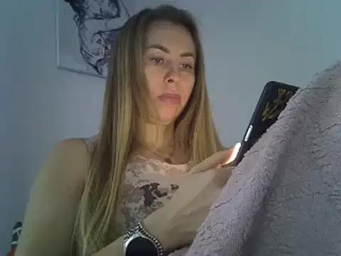 CandyAll from StripChat is Freechat