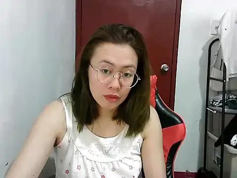 crizzybel from StripChat is Freechat