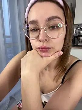 Cute_Karina from StripChat is Freechat