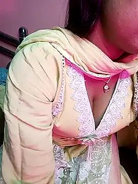 Divya_girl from StripChat is Freechat