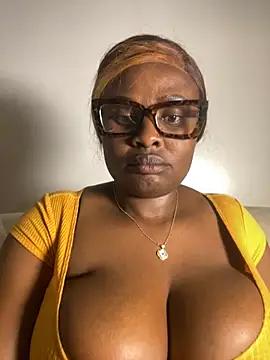 Photos of Ebony_goddez from StripChat is Freechat