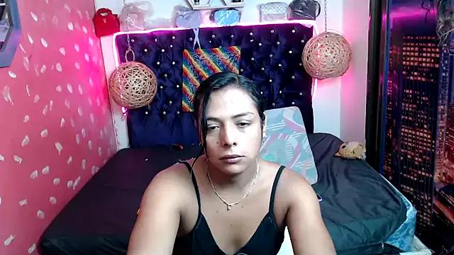 EmilyTsSweet from StripChat is Freechat