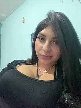 Hilary_pinkk from StripChat is Freechat