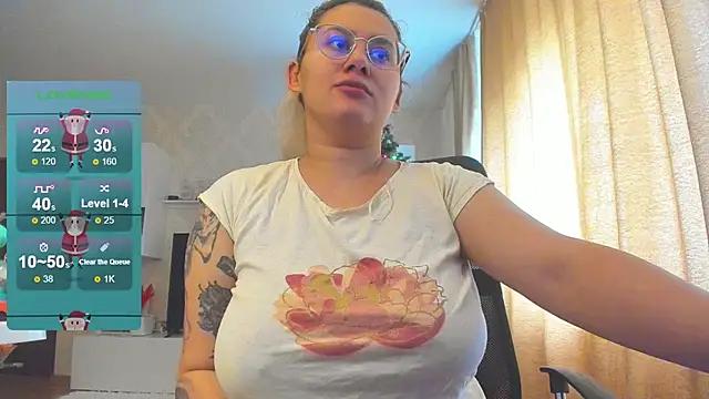 hot_evil_queen from StripChat is Freechat