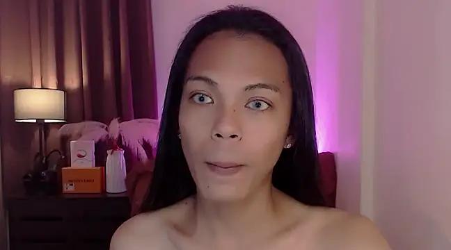 HugecockAlexa from StripChat is Freechat