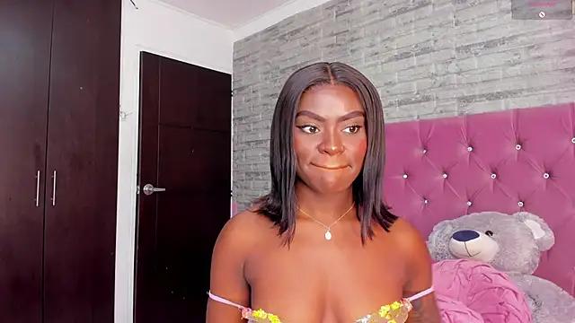 IsabellaBromsS from StripChat is Freechat