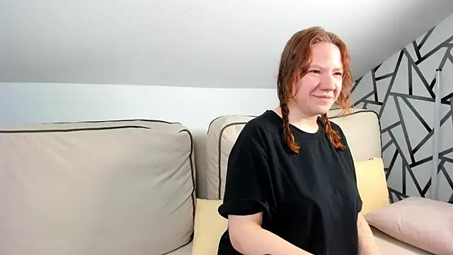 KimCarolinn from StripChat is Freechat