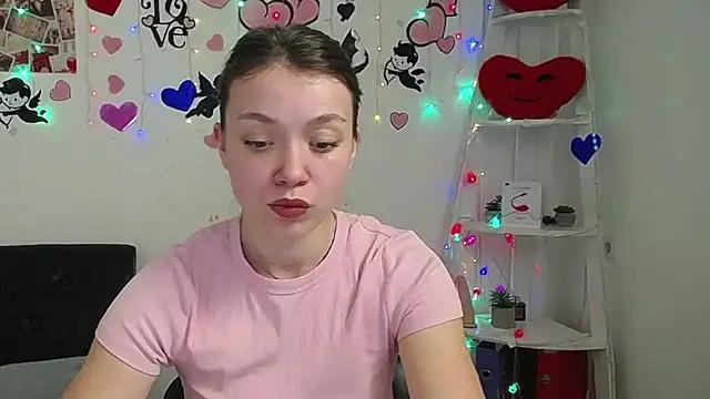 KiraDripe from StripChat is Freechat