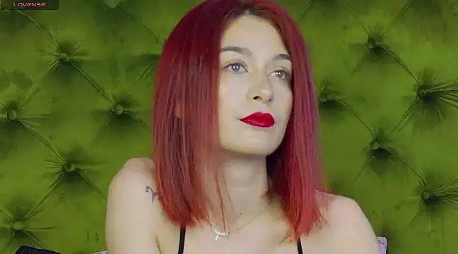 KloeyAdams from StripChat is Freechat