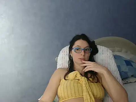 LisaAngel23 from StripChat is Freechat