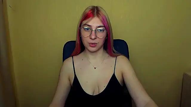 Luna_Lush_ from StripChat is Freechat