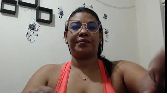 Marymar_ from StripChat is Freechat