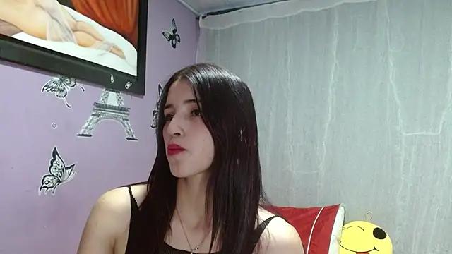 melisa_lovv from StripChat is Freechat