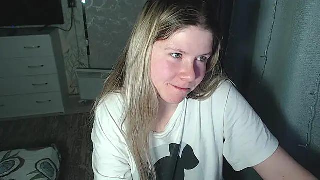 MelissaXKinky from StripChat is Freechat