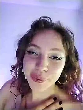 Merida_fire01 from StripChat is Freechat