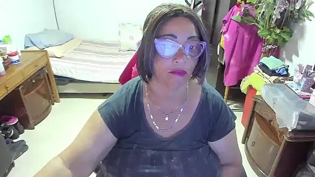 Mrs_mommy_ from StripChat is Freechat