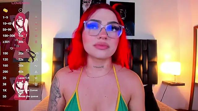 NicoleRouss from StripChat is Freechat