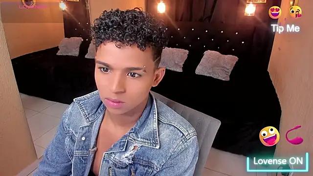 Noah_Smith04 from StripChat is Freechat