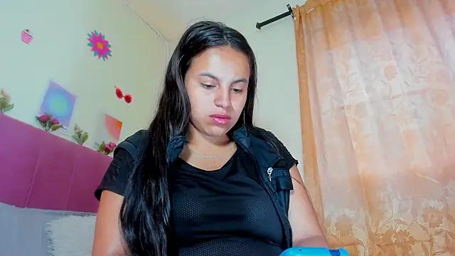 Paola_latina_xxx from StripChat is Freechat