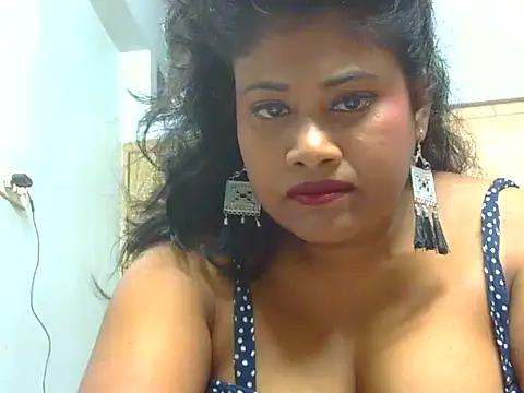 sexy_roma from StripChat is Freechat