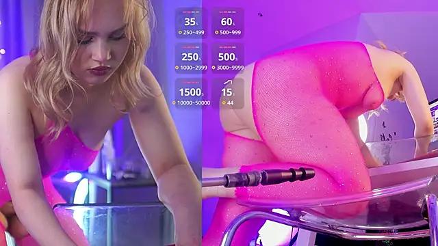 Live streaming joy: Improve your typing skills with these steaming hot slutz, and dive into the mesmerizing world of nude persuasion.