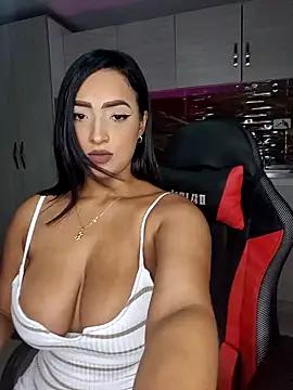 Shantal_Lovee from StripChat is Freechat