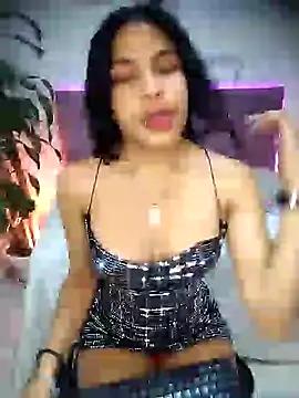 Sophie_Rouseauu from StripChat is Freechat