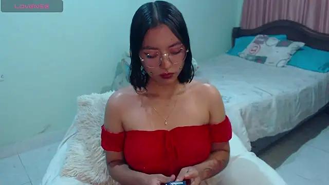 Sophie_soft from StripChat is Freechat