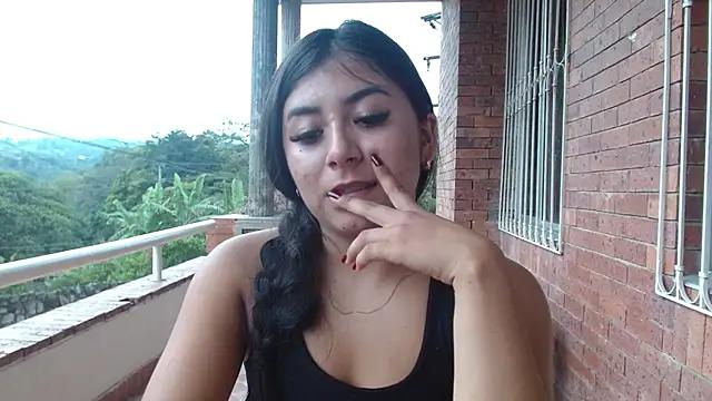 Thamaralove from StripChat is Freechat