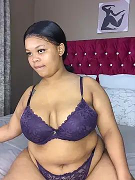 ThickAss_Barbie from StripChat is Freechat