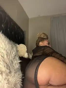 Tiny_1803 from StripChat is Freechat