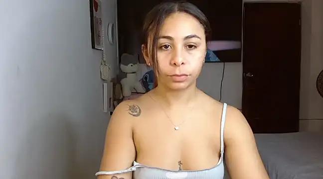 violet_leo from StripChat is Freechat