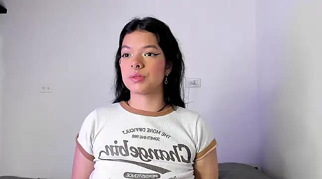 yungelitamor_ from StripChat is Freechat